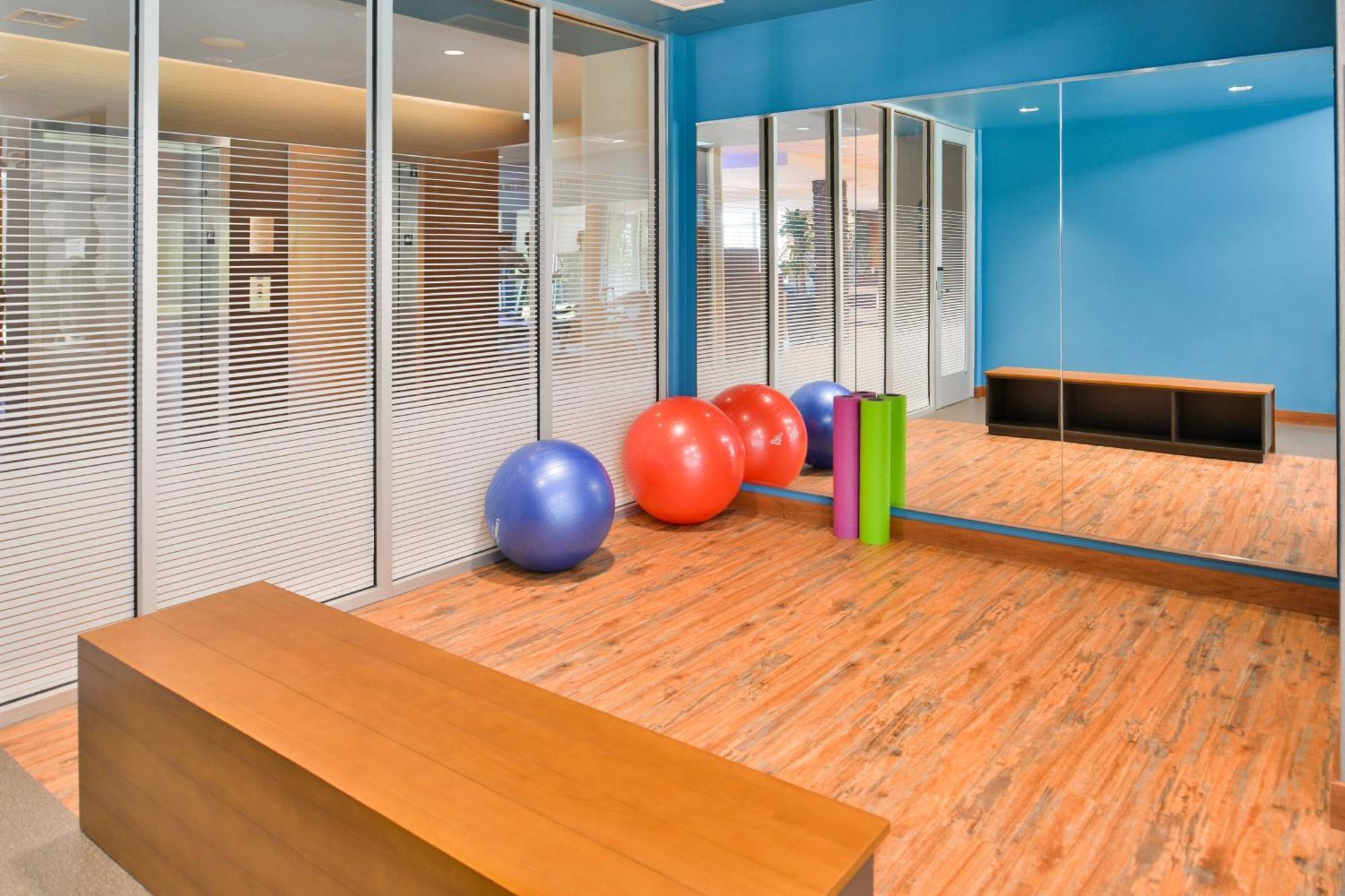 Fairfield Inn & Suites By Marriott St. Joseph Экстерьер фото