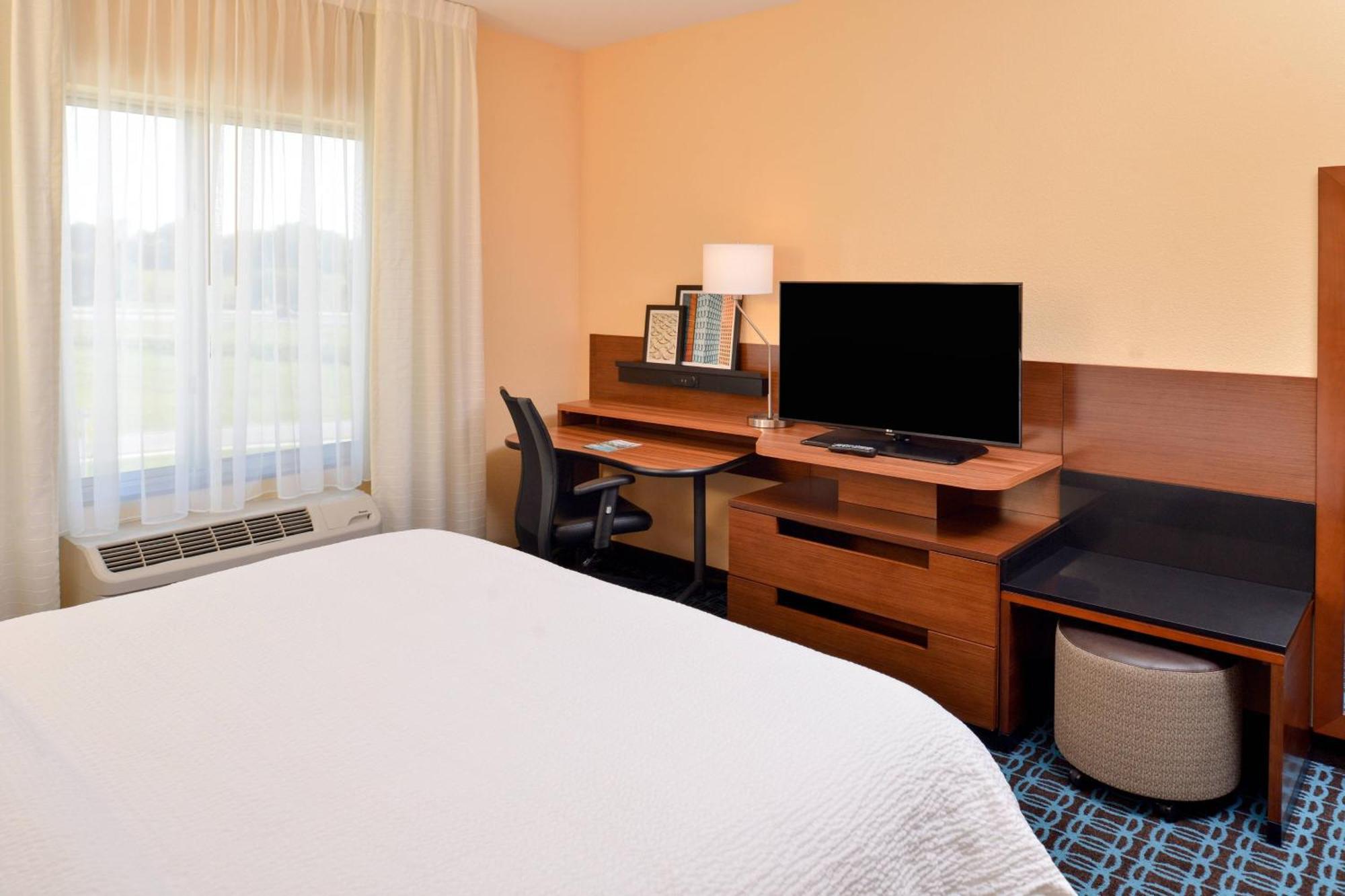 Fairfield Inn & Suites By Marriott St. Joseph Экстерьер фото