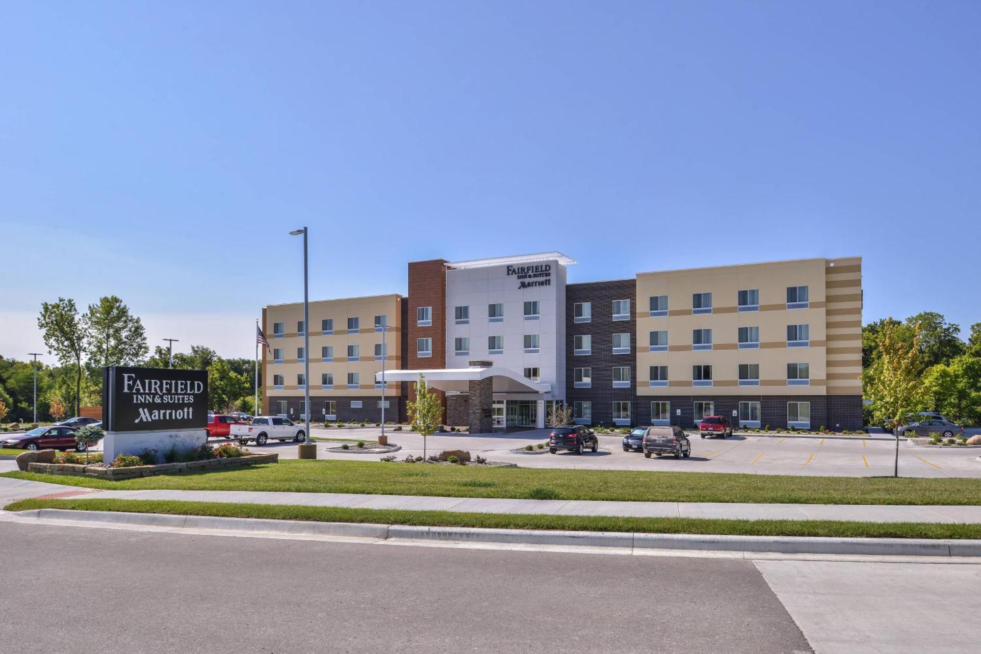 Fairfield Inn & Suites By Marriott St. Joseph Экстерьер фото